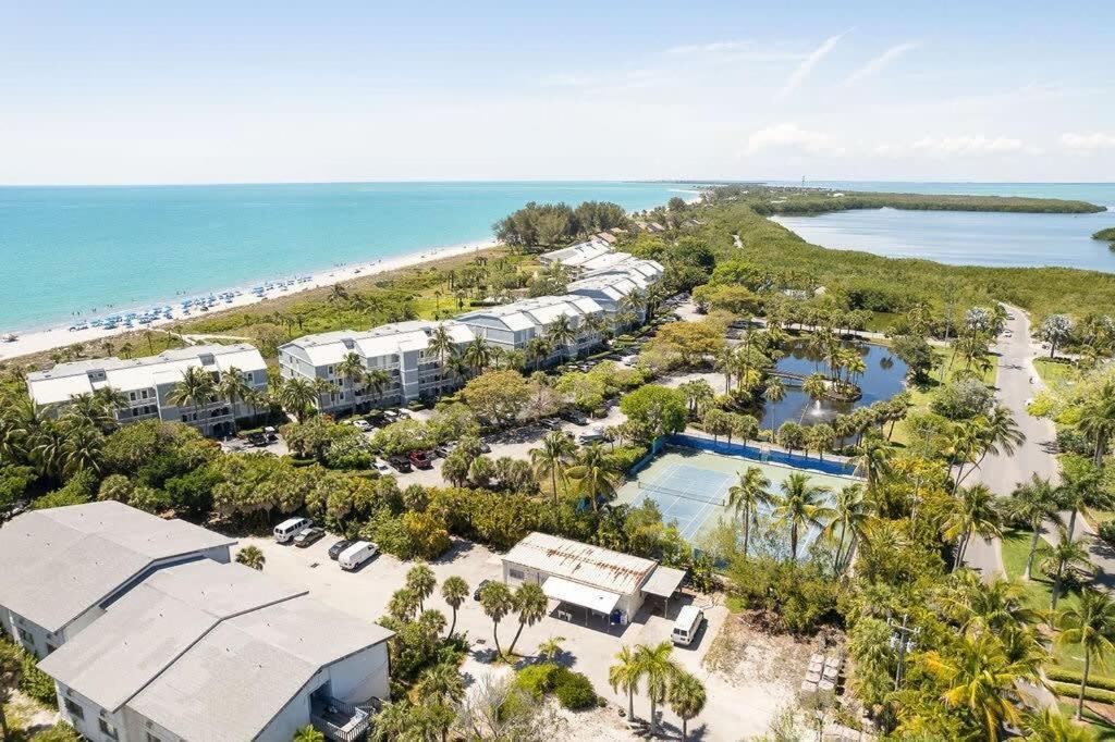 Ultra Luxe Beach Villa At South Seas Resort Captiva Island エクステリア 写真